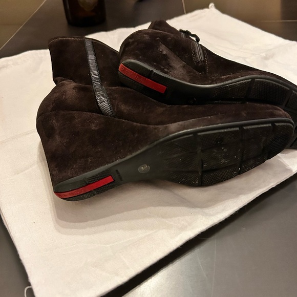 Beautiful Prada Brown Suede Ankle Boots, Size 6 EUC - Picture 3 of 6